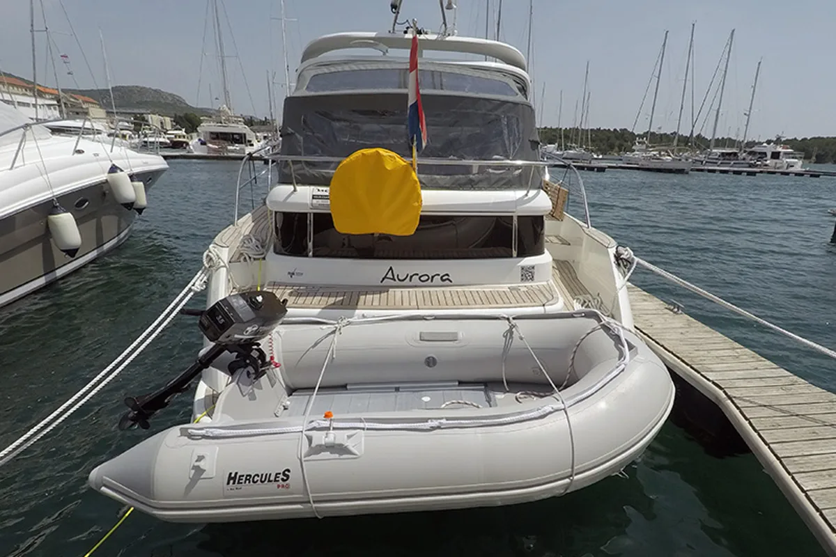 Aurora, a Marex 320 ACC yacht at Grad Šibenik, Croatia