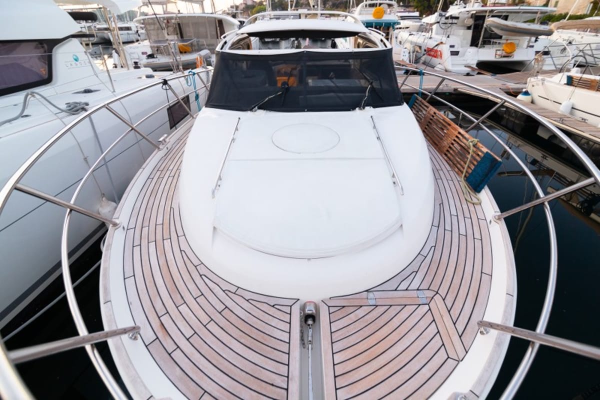 Aurora, a Marex 320 ACC yacht at Grad Šibenik, Croatia
