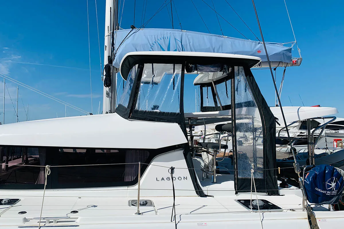 Exterior view of Burguesinha, a Lagoon 42 catamaran at Athens, Greece