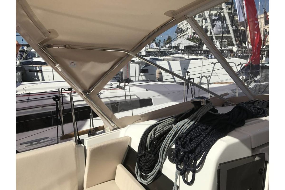 Deck of Kos 440.1, a Jeanneau Sun Odyssey 440 sailboat at Athens, Greece