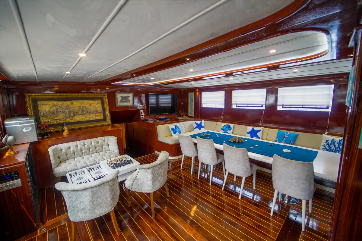 Salon of Queen of RTT, a Gulet Gulet gulet at Marmaris, Turkey