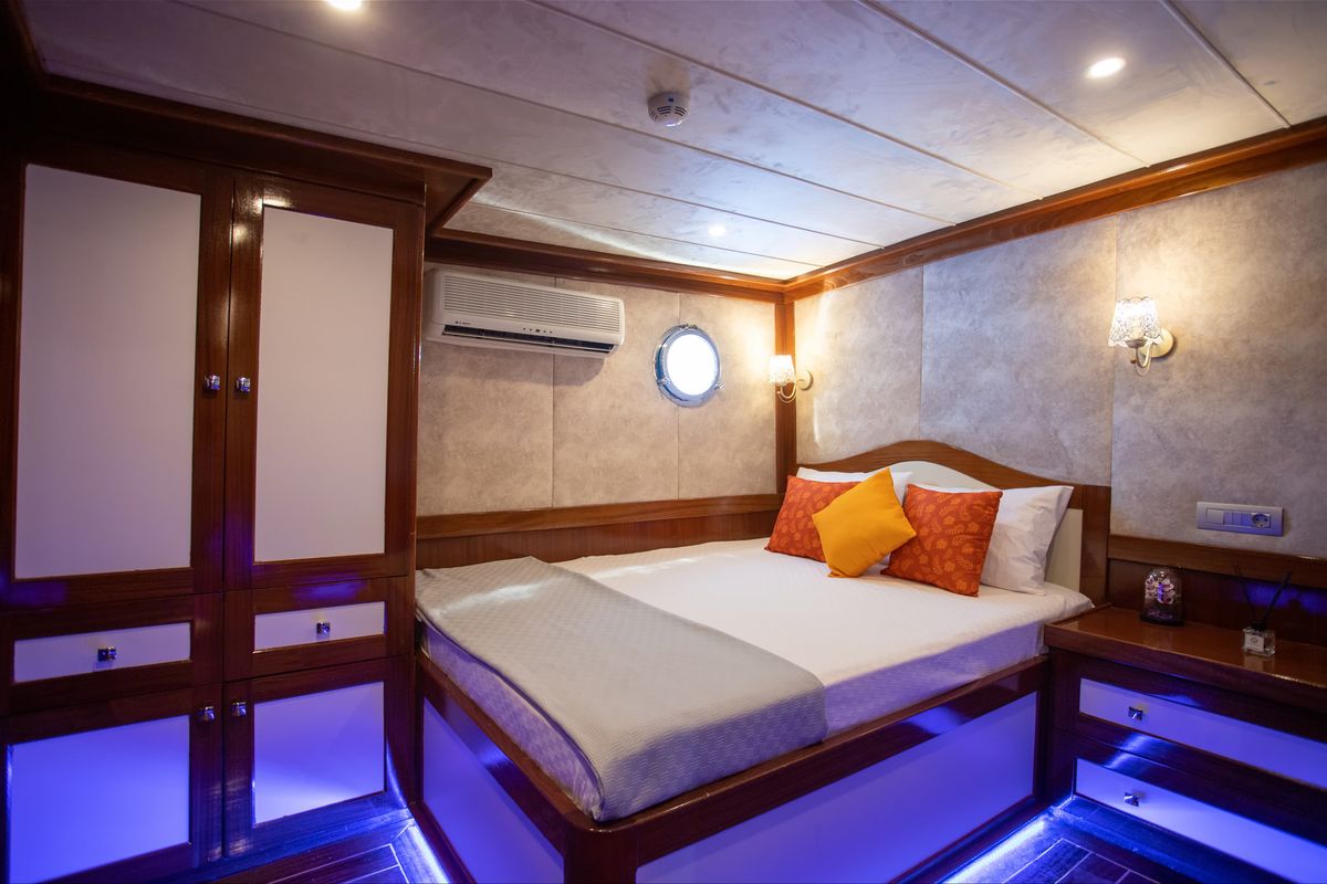 Cabin on Queen of RTT, a Gulet Gulet gulet at Marmaris, Turkey