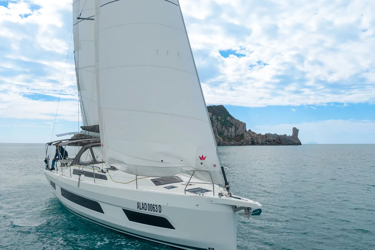 Tamata, a Dufour 41 sailboat at Piombino, Italy
