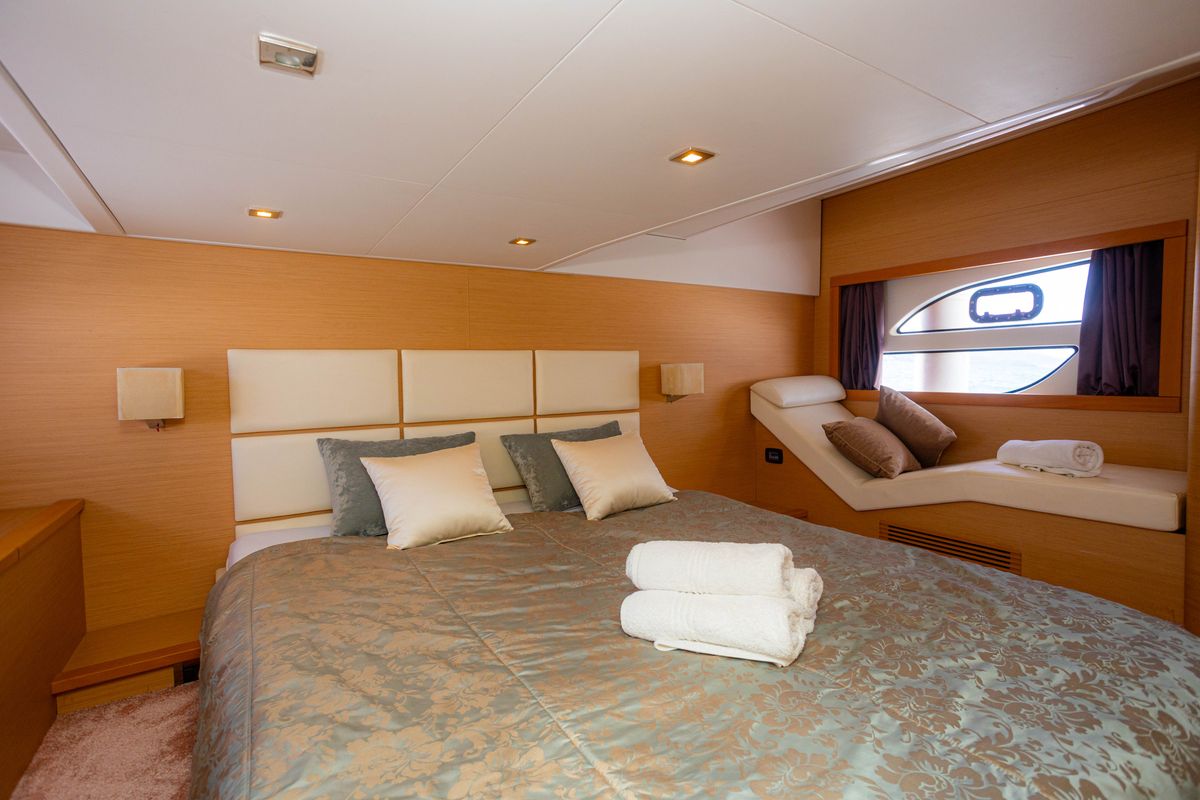 Cabin on Lamona, a Beneteau Monte Carlo 47 Fly yacht at Općina Sukošan, Croatia
