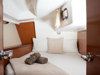 Cabin on Anegada, a Beneteau Oceanis 46 sailboat at Athens, Greece