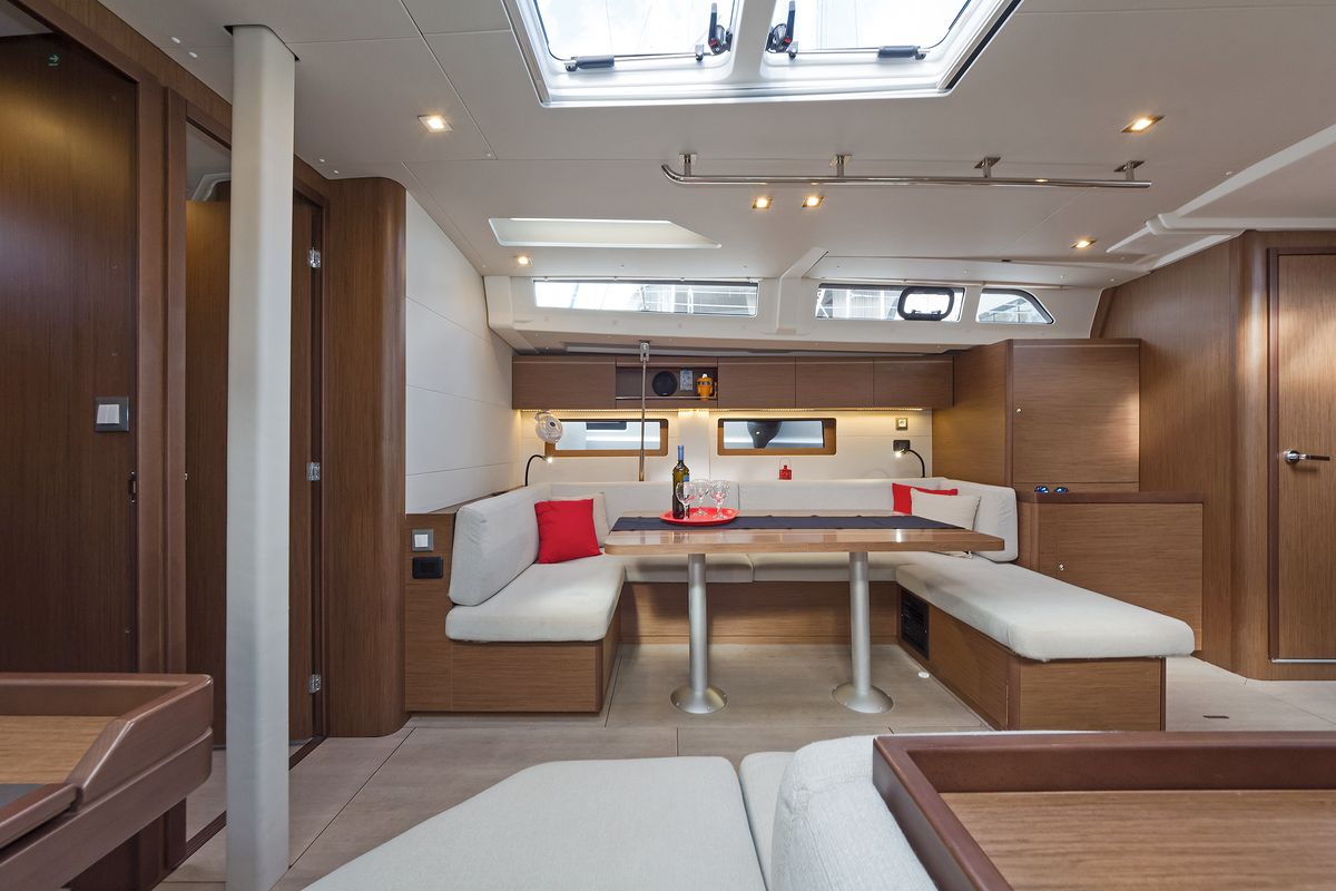 Salon of Mamakita, a Beneteau Oceanis 51.1 sailboat at Athens, Greece
