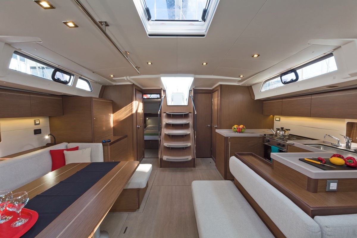 Salon of Mamakita, a Beneteau Oceanis 51.1 sailboat at Athens, Greece