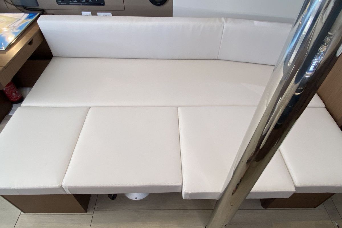 Salon of Maja, a Beneteau Oceanis 38.1 sailboat at Grad Pula, Croatia