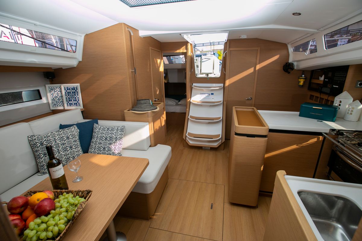 Salon of BLACK BIRD, a Jeanneau Sun Odyssey 440 sailboat at Preveza, Greece