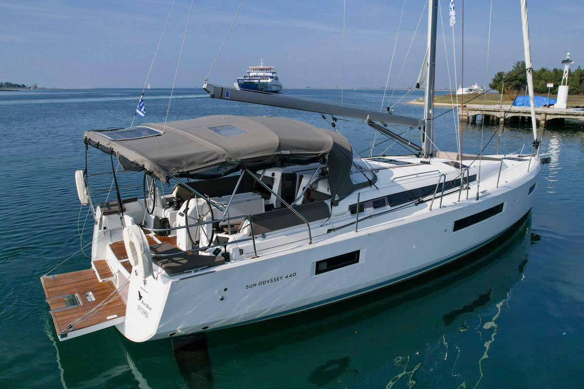 Exterior view of BLACK BIRD, a Jeanneau Sun Odyssey 440 sailboat at Preveza, Greece