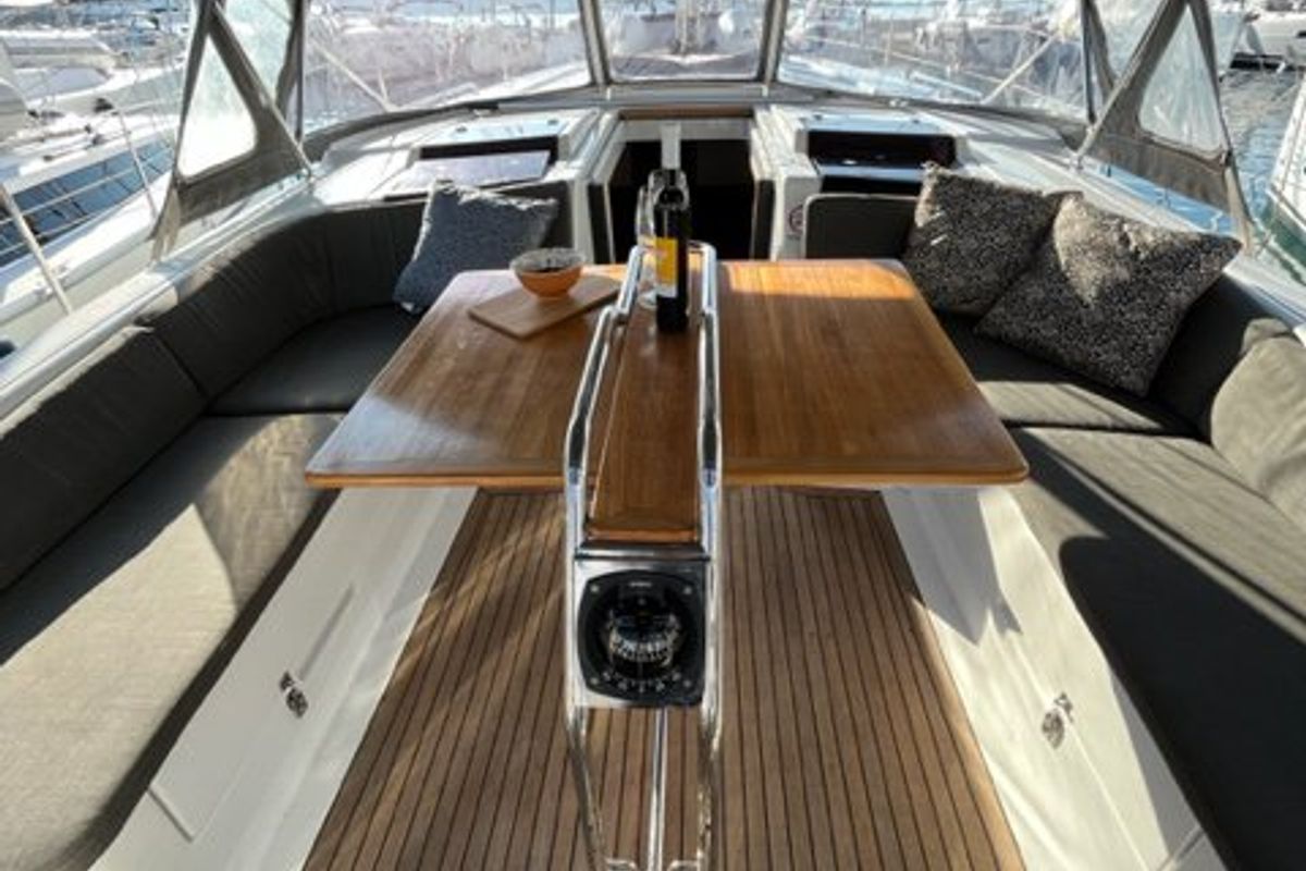 Cockpit of Zsiber, a Hanse Yachts Hanse 455 sailboat at Grad Biograd na Moru, Croatia