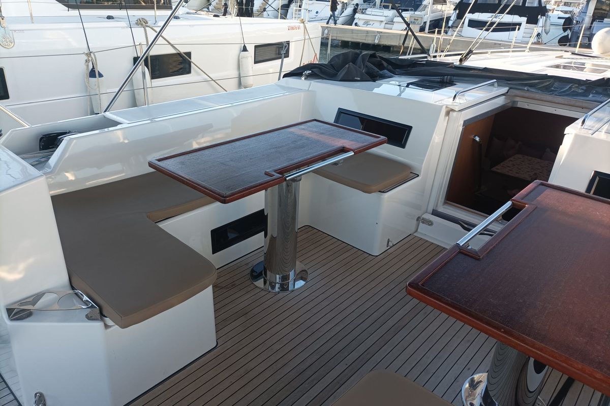 Deck of Roza Deflores 2, a Bavaria C50 sailboat at Split, Croatia