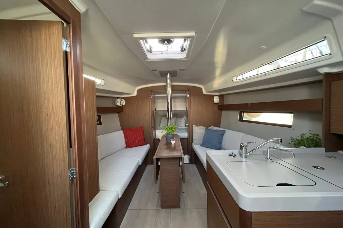 Salon of Sailing Spirit, a Beneteau Oceanis 34.1 sailboat at Municipality of Kolan, Croatia