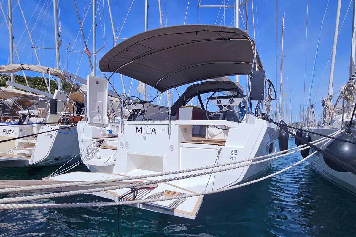 Exterior view of Mila, a Dufour 41 sailboat at Općina Rogoznica, Croatia