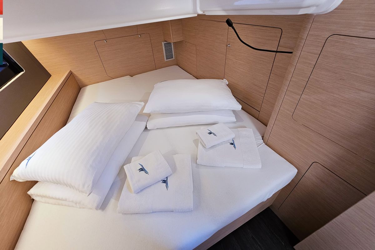 Cabin on Mila, a Dufour 41 sailboat at Općina Rogoznica, Croatia