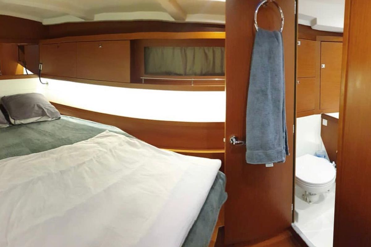 Cabin on Comfort, a Beneteau Oceanis 45 sailboat at San Miguel de Abona, Spain