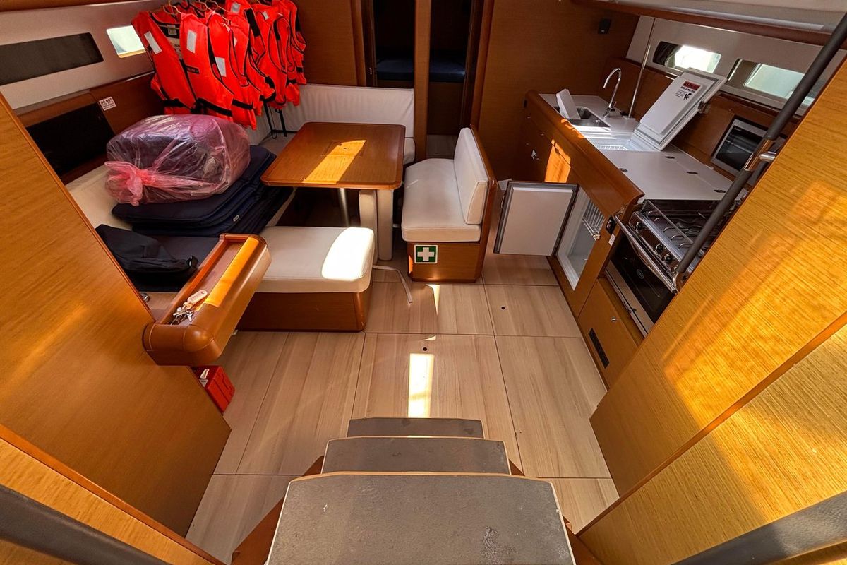 Salon of Moonlight, a Jeanneau Sun Odyssey 479 sailboat at Grad Pula, Croatia