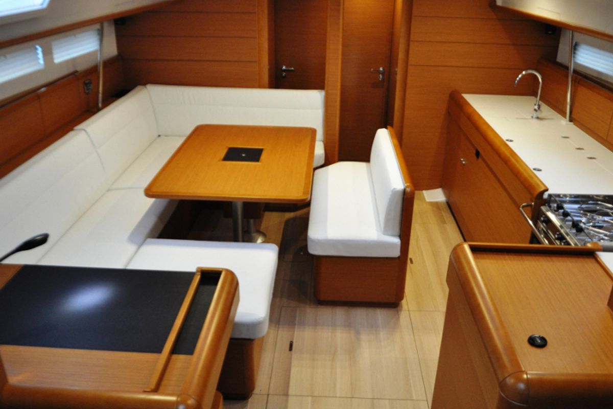 Salon of Ekaterina, a Jeanneau Sun Odyssey 519 sailboat at Marina Delta Kallithea, Greece