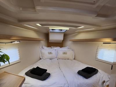 Cabin on Dolce Vita, a Hanse Yachts Hanse 418 sailboat at Municipal Unit of Apollonioi, Greece