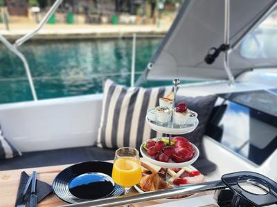 Deck of Dolce Vita, a Hanse Yachts Hanse 418 sailboat at Municipal Unit of Apollonioi, Greece