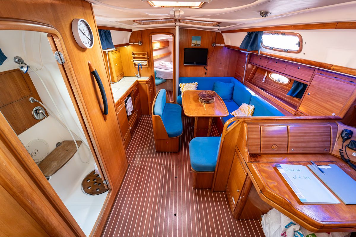 Salon of Okeanos, a Bavaria 39 Cruiser sailboat at Kavala, Greece