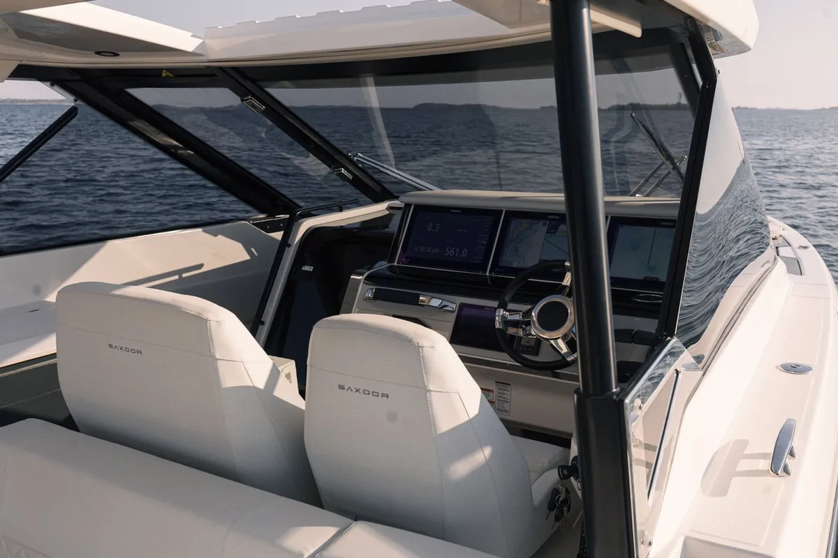 Cockpit of Blade, a Saxdor Yachts Saxdor 400 GTO motorboat at Općina Sukošan, Croatia