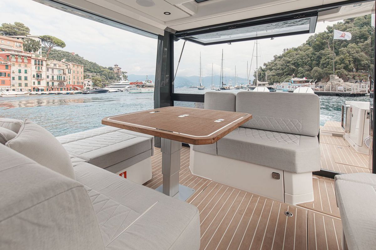Deck of Blade, a Saxdor Yachts Saxdor 400 GTO motorboat at Općina Sukošan, Croatia