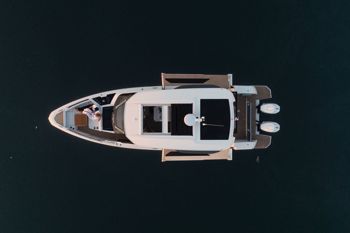 Exterior view of Blade, a Saxdor Yachts Saxdor 400 GTO motorboat at Općina Sukošan, Croatia