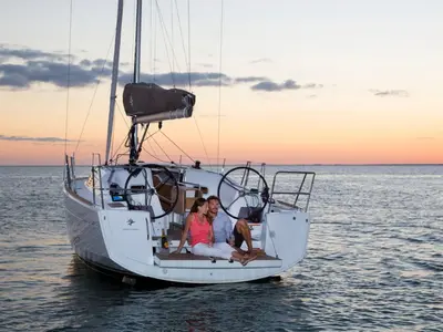 Exterior view of Horizonte, a Jeanneau Sun Odyssey 349 sailboat at Dénia, Spain