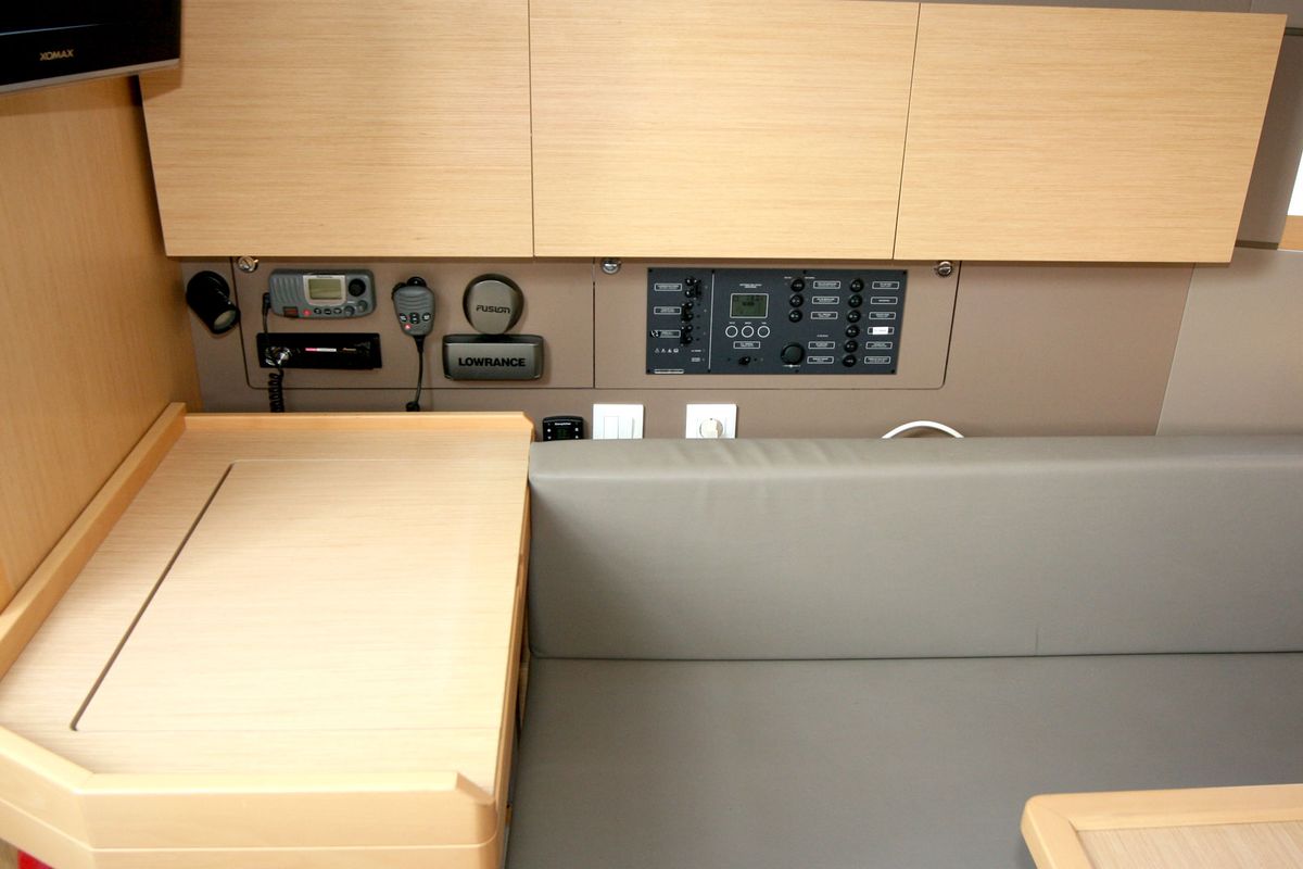 Salon of Olli, a Beneteau Oceanis 38 sailboat at Grad Pula, Croatia
