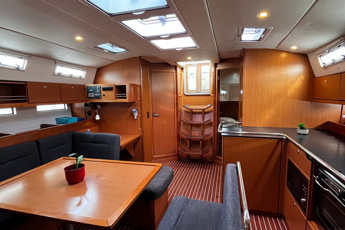 Salon of Oključ, a Bavaria Cruiser 45 sailboat at Općina Sukošan, Croatia