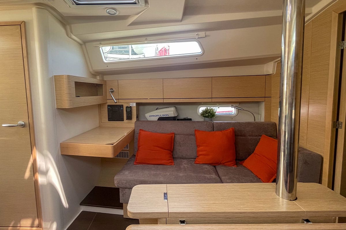 Salon of Maveric, a Hanse Yachts Hanse 348 sailboat at Hyères, France