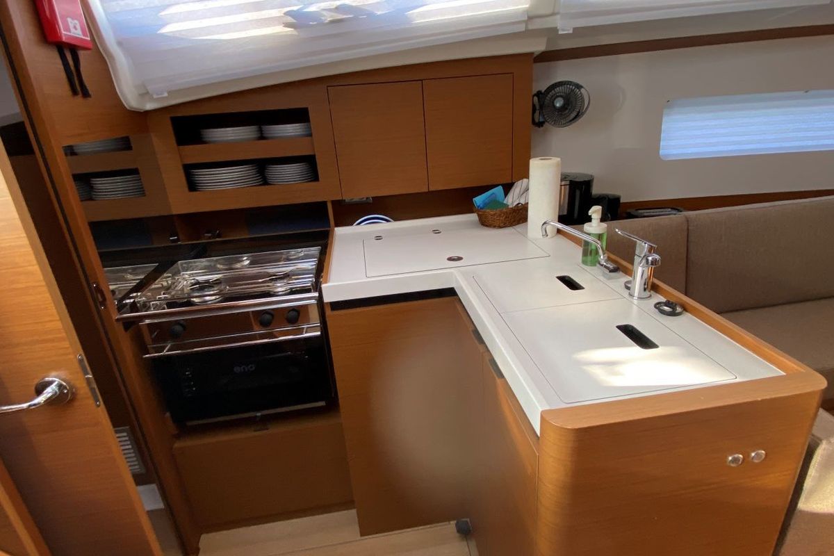 Galley of 4 Elli, a Jeanneau Sun Odyssey 380 sailboat at Palma de Mallorca, Spain