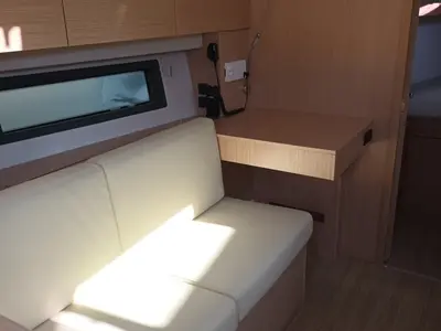Salon of NEW Gioia, a Bavaria C42 sailboat at Vibo Valentia, Italy