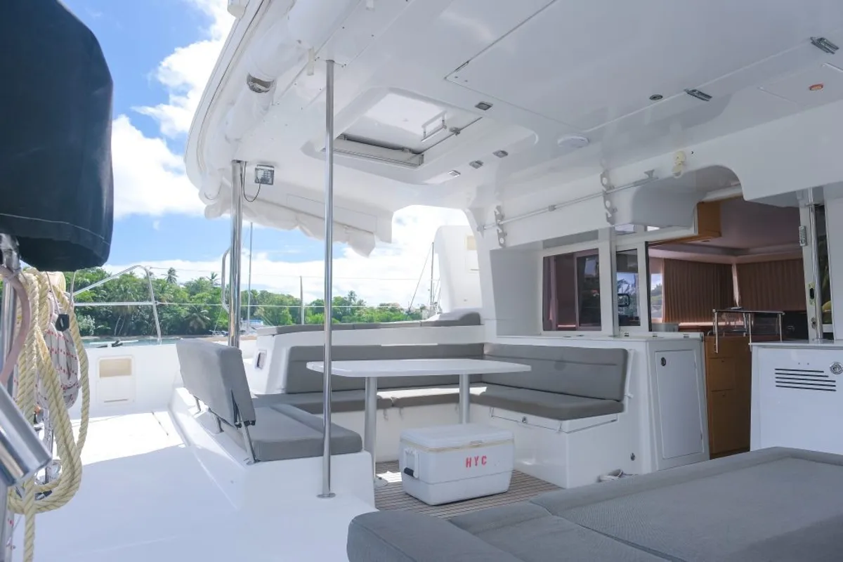 Deck of Pura Vida, a Lagoon 450 catamaran at Ribishi, Saint Vincent and the Grenadines