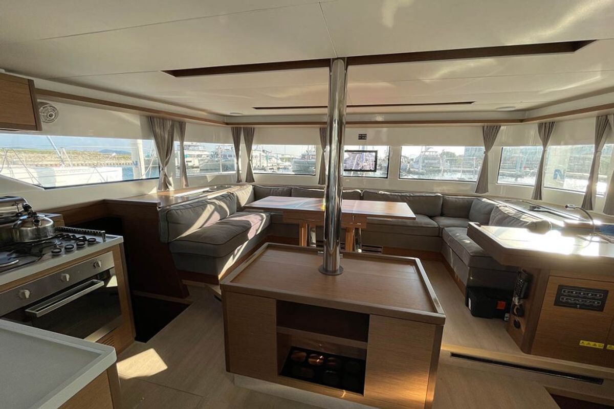 Salon of Pura Vida, a Lagoon 450 catamaran at Ribishi, Saint Vincent and the Grenadines