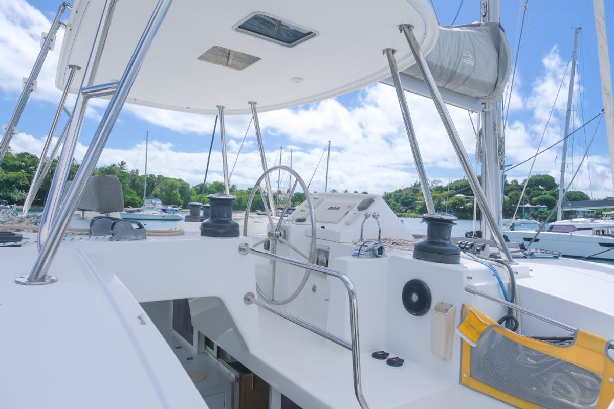 Cockpit of Pura Vida, a Lagoon 450 catamaran at Ribishi, Saint Vincent and the Grenadines
