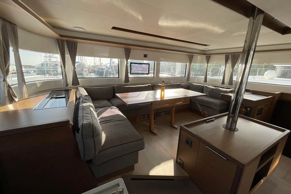 Salon of Pura Vida, a Lagoon 450 catamaran at Ribishi, Saint Vincent and the Grenadines