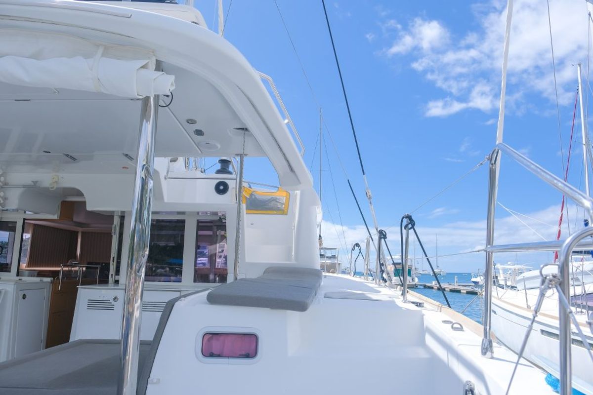 Deck of Pura Vida, a Lagoon 450 catamaran at Ribishi, Saint Vincent and the Grenadines