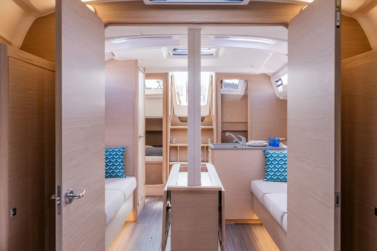Salon of Viridis, a Dufour 37 sailboat at Olbia, Italy