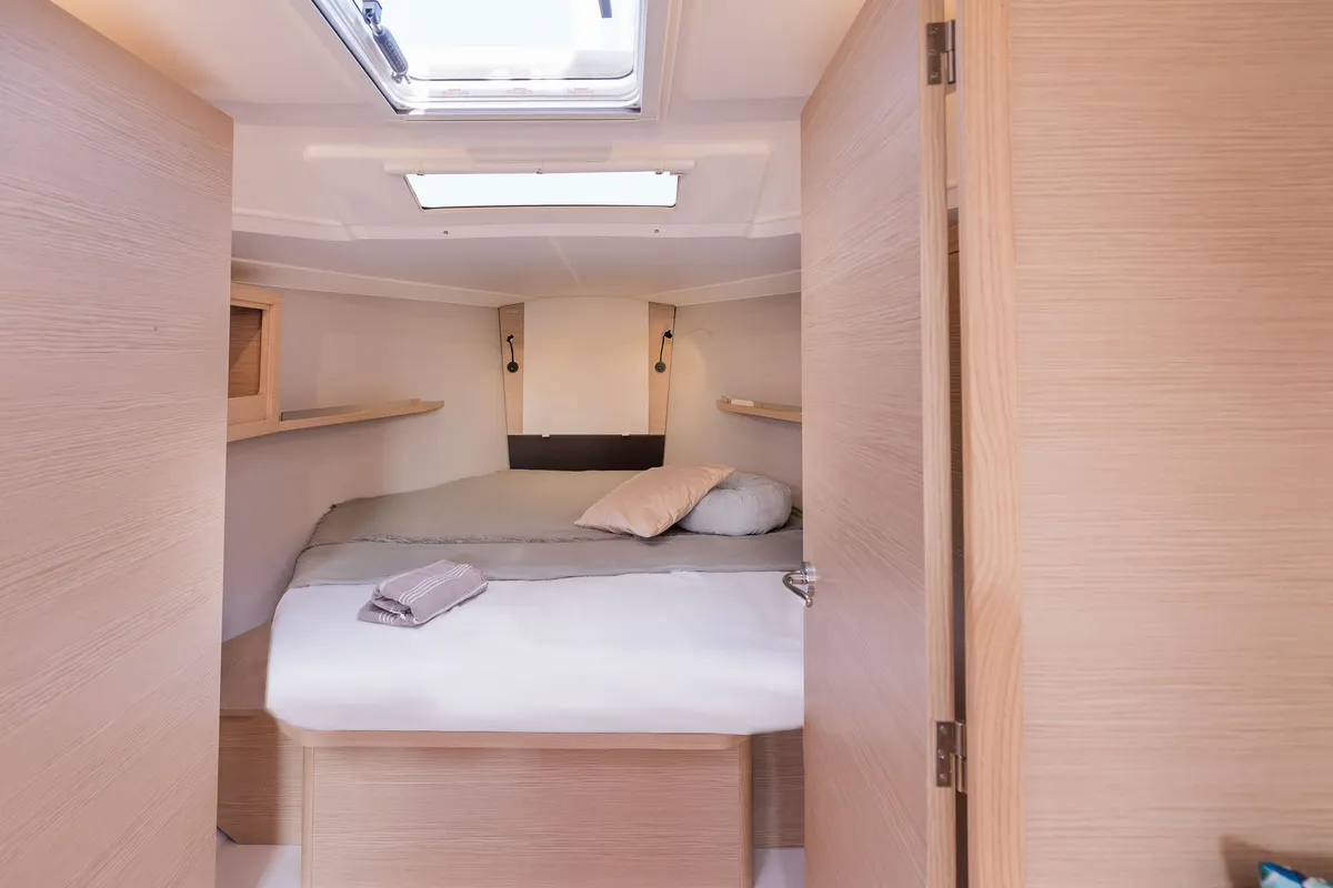 Cabin on Viridis, a Dufour 37 sailboat at Olbia, Italy