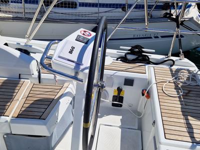 Cockpit of Luna, a Beneteau Oceanis 46.1 sailboat at Općina Medulin, Croatia