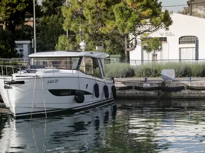 Mar, a Greenline 39 yacht at Grad Biograd na Moru, Croatia