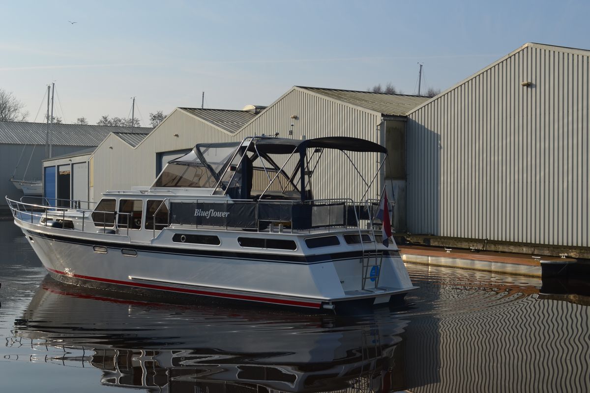 Exterior view of Blueflower, a De Drait Valkkruiser 1350 motorboat at Drachten, Netherlands