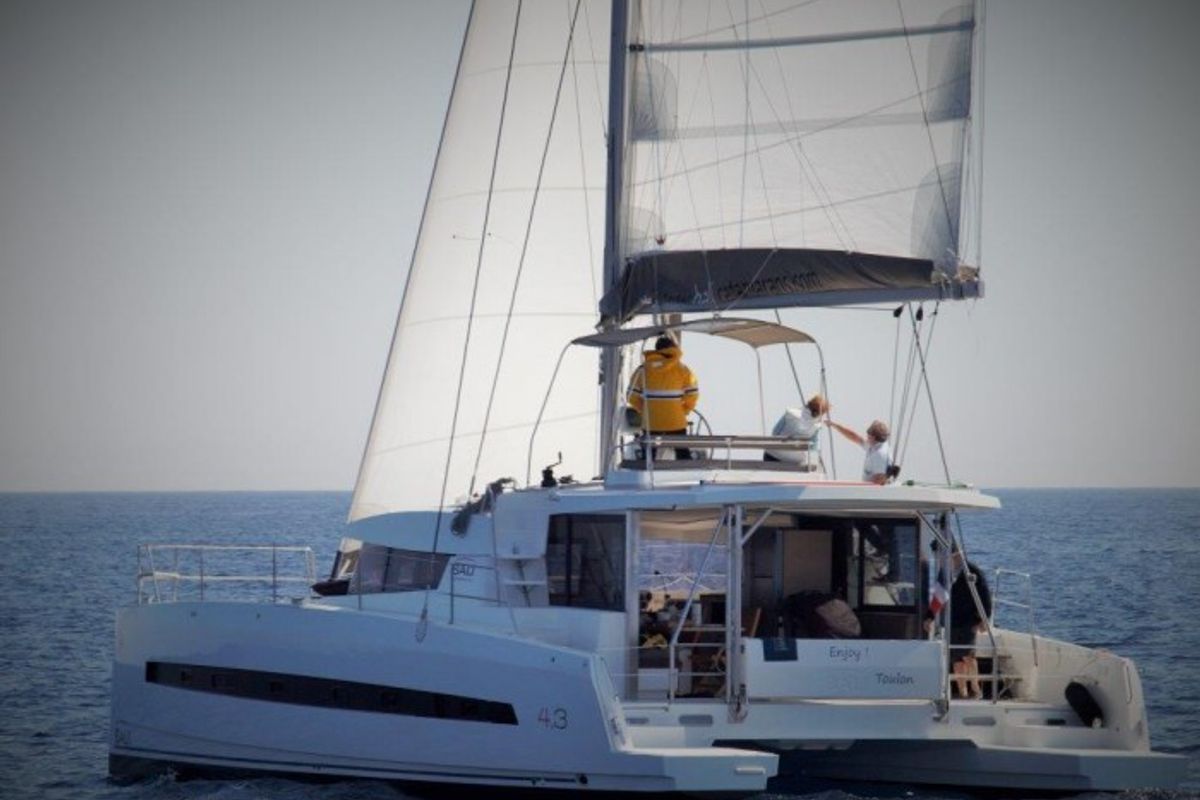 Exterior view of Linda, a Bali 4.3 catamaran at Plan-d'Aups-Sainte-Baume, France