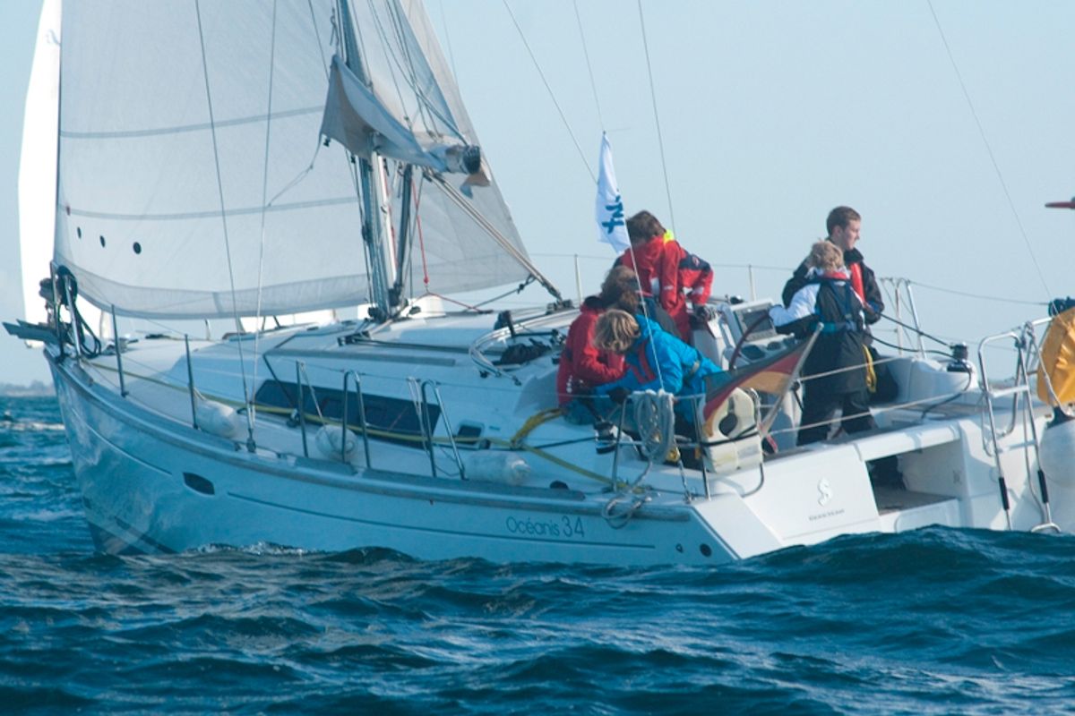 Cabin on Dizzy Lizzy, a Beneteau Oceanis 34 sailboat at Altefähr, Germany