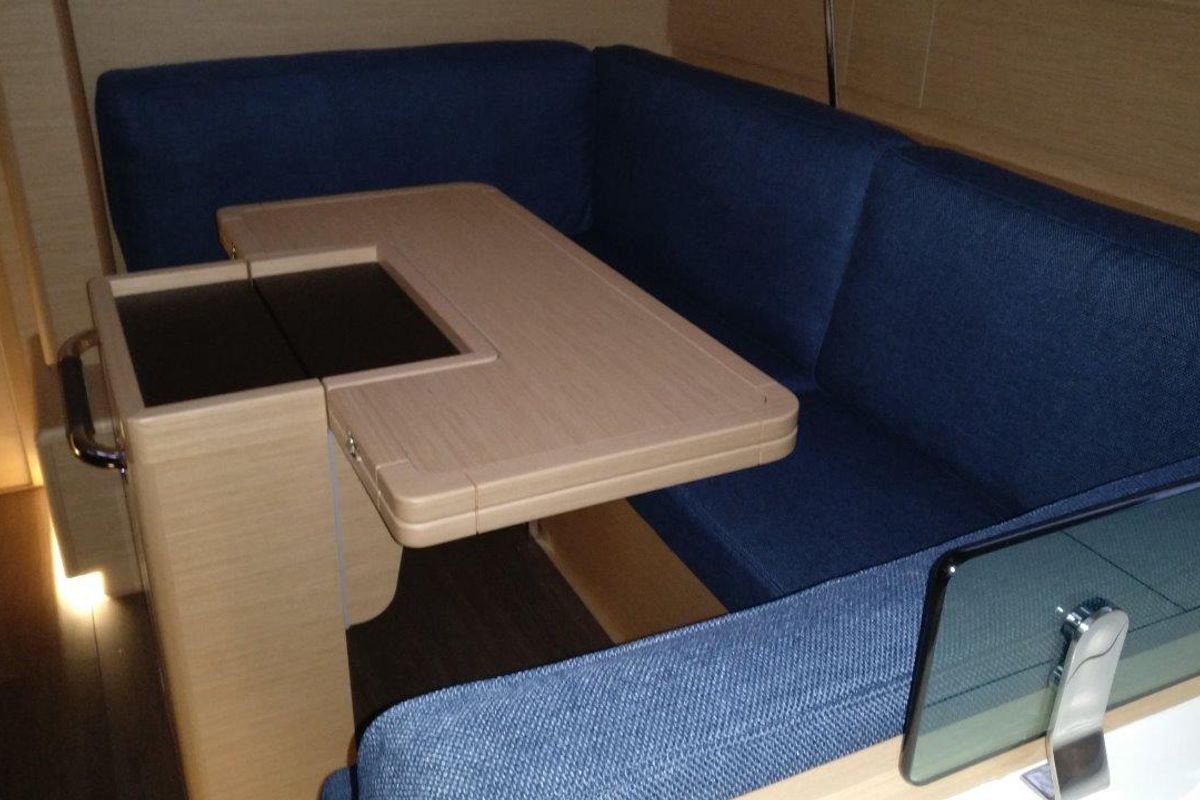 Salon of Tumbleweed, a Jeanneau Sun Odyssey 419 sailboat at Kontokali, Greece