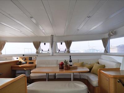 Salon of Paluko, a Lagoon 421 catamaran at Bodrum, Turkey