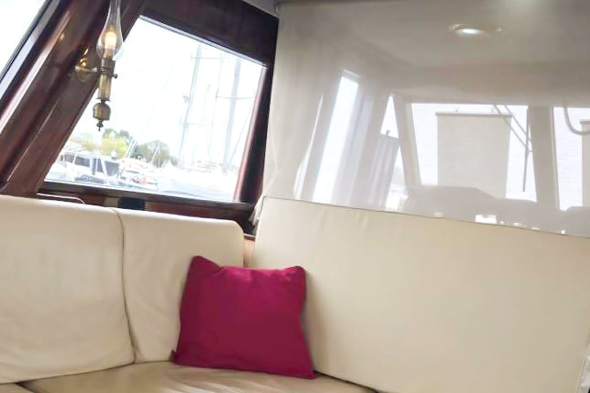 Salon of Dreamaway, a Gulet Waverunner 55 yacht at Olbia, Italy