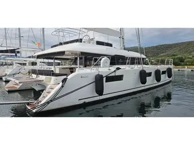 THE SUN, a Lagoon Lagoon 620 catamaran at Olbia, Italy